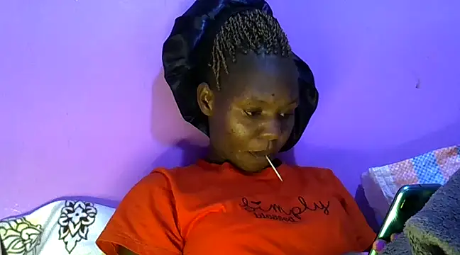 Snapshot of Cute_tamara chatting on December 2024 06:50:01 PM Cute tamara online show from December 2024 06:50:01 PM