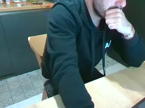 giorgakaci69 online show from December 2024 12:01:02 AM