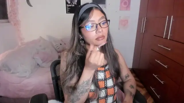 StephaniFox online show from January 2026 04:49:02 AM