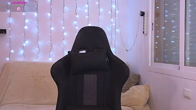 Karinchik  online show from March 2025 07:06:02 PM