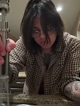 miacanela xo online show from February 2025 09:32:02 AM