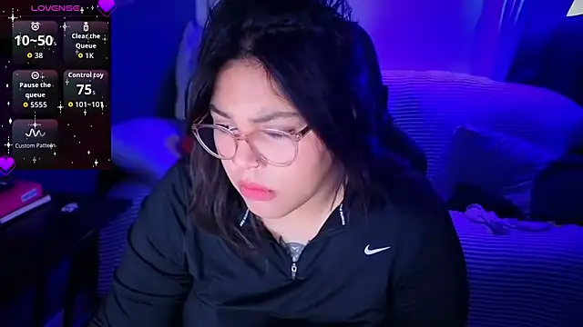 Snapshot of miacanela_xo chatting on February 2026 02:10:01 AM miacanela xo online show from February 2026 02:10:01 AM