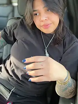 Snapshot of miacanela_xo chatting on February 2026 09:44:02 PM miacanela xo online show from February 2026 09:44:02 PM