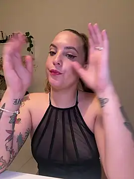 LiliMorganxxx online show from June 2026 09:30:01 PM