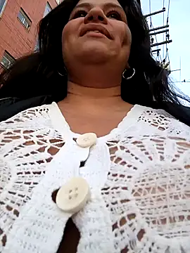 Julieta-tits online show from December 2024 09:45:02 PM