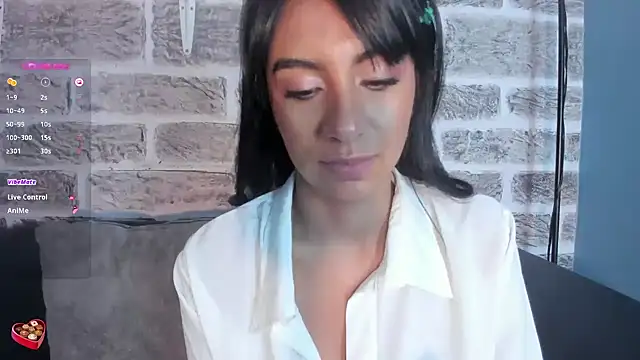 Tamaraakins online show from February 2025 08:20:02 PM