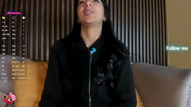 Tamaraakins online show from February 2025 12:39:02 PM