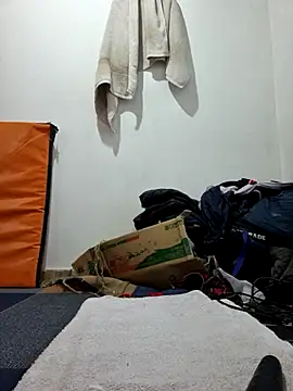 lombarlana-89 online show from March 2025 06:22:02 PM