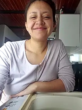 Snapshot of lombarlana-89 chatting on May 2026 03:29:02 PM lombarlana-89 online show from May 2026 03:29:02 PM