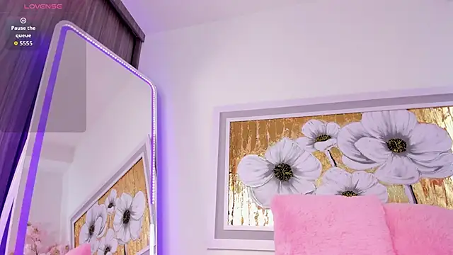 aaryy  online show from October 2025 06:16:01 PM