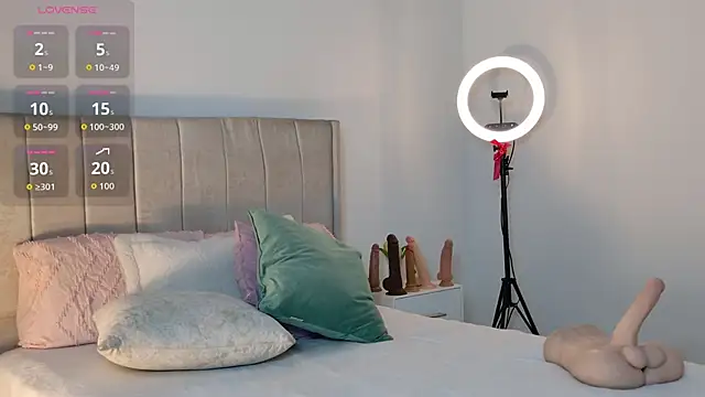 1m megan online show from April 2026 03:59:02 AM