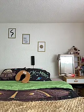 Snapshot of Alexxabootty chatting on November 2025 05:02:01 PM Alexxabootty online show from November 2025 05:02:01 PM