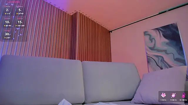 Snapshot of ViolettCastel chatting on February 2025 01:16:02 AM ViolettCastel online show from February 2025 01:16:02 AM
