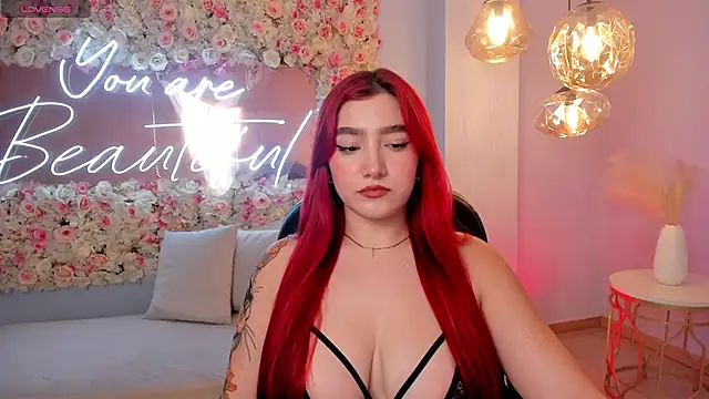 Snapshot of ViolettCastel chatting on March 2025 07:46:02 PM ViolettCastel online show from March 2025 07:46:02 PM