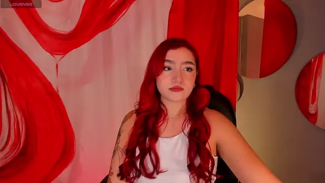 Snapshot of ViolettCastel chatting on September 2025 07:47:02 PM ViolettCastel online show from September 2025 07:47:02 PM