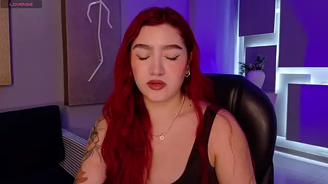 ViolettCastel online show from December 2025 11:28:01 AM