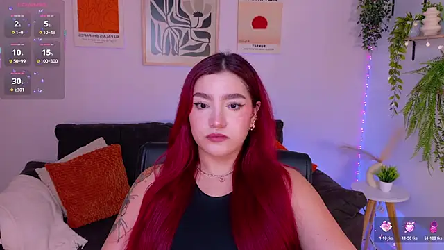 Snapshot of ViolettCastel chatting on May 2026 10:40:02 PM ViolettCastel online show from May 2026 10:40:02 PM