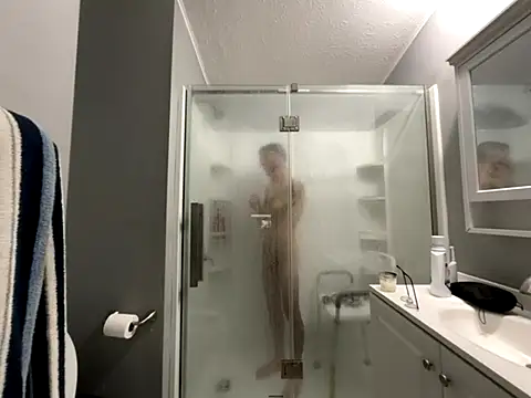 hungkubenski online show from November 2025 05:57:02 PM