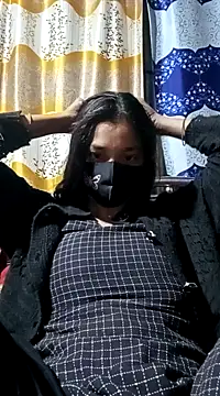 Snapshot of Aruyeshi- chatting on February 2025 04:44:02 AM Aruyeshi- online show from February 2025 04:44:02 AM