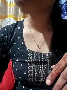 Snapshot of Aruyeshi- chatting on February 2025 12:13:02 PM Aruyeshi- online show from February 2025 12:13:02 PM