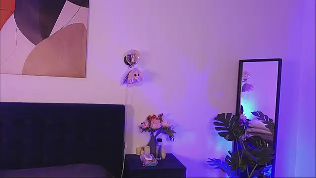 Snapshot of MrsPrude chatting on February 2025 11:55:01 AM MrsPrude online show from February 2025 11:55:01 AM