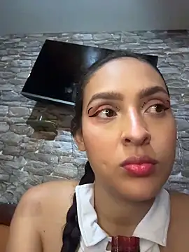 twohornys online show from October 2025 10:43:02 PM