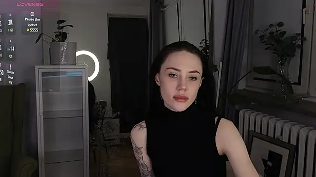 Snapshot of Sara_Tranquil chatting on March 2025 09:09:02 PM Sara Tranquil online show from March 2025 09:09:02 PM