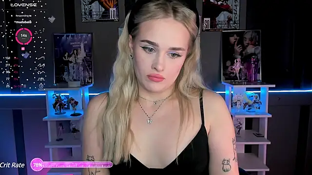 Snapshot of Ellen_Soft chatting on December 2024 07:49:02 PM Ellen Soft online show from December 2024 07:49:02 PM