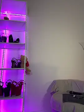 SmilingDutchie online show from March 2025 09:12:02 PM