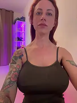 SmilingDutchie online show from March 2025 06:36:01 PM