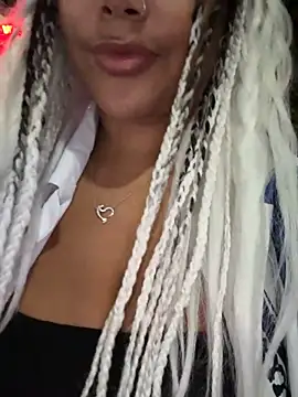 HaileyDiana online show from September 2025 08:31:02 PM