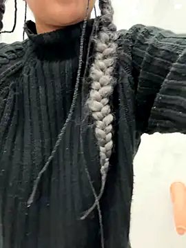 HaileyDiana online show from December 2025 12:15:02 AM