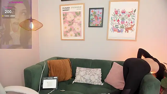 Melissa Koster online show from October 2025 09:14:01 PM