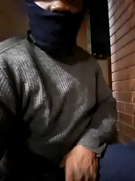 Petrossa online show from November 2025 09:47:02 PM