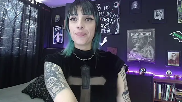 Snapshot of Goddess_Mortem chatting on April 2026 04:07:01 PM Goddess Mortem online show from April 2026 04:07:01 PM