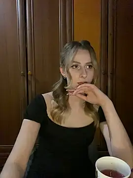 Snapshot of Ameli_Li chatting on January 2025 12:16:02 AM Ameli Li online show from January 2025 12:16:02 AM