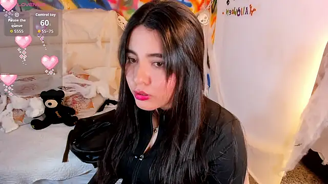 Liana Bernocchi online show from October 2025 08:26:01 PM