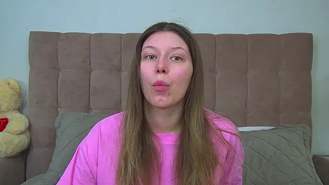 Snapshot of LiliaBianka chatting on February 2026 06:53:02 AM LiliaBianka online show from February 2026 06:53:02 AM