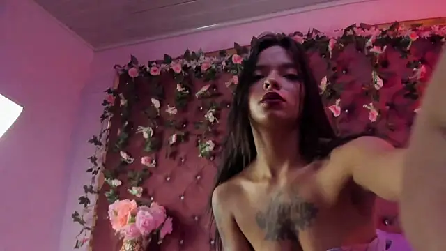 MaddyHudson online show from December 2025 08:27:02 PM