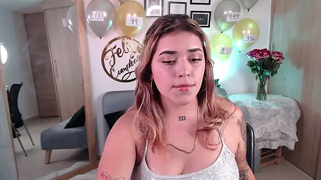 Snapshot of JoselinFlower_ chatting on March 2025 12:36:02 AM JoselinFlower  online show from March 2025 12:36:02 AM