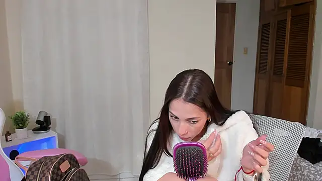 shanakendal2 online show from February 2025 08:14:02 PM