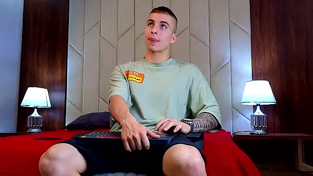 AsmodeoCox online show from January 2025 09:39:01 PM