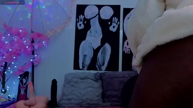 KilyetVera3x online show from February 2026 05:39:01 AM