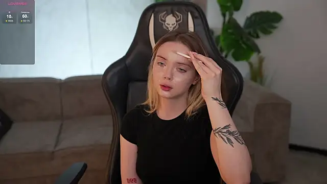 Cassy-Celestial  online show from September 2025 04:05:02 AM