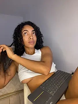 Snapshot of nicoleebony1 chatting on February 2026 08:02:01 PM nicoleebony1 online show from February 2026 08:02:01 PM