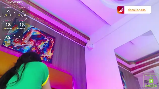 milan delrey online show from December 2024 09:40:02 PM