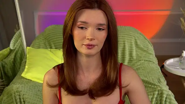 Snapshot of Eva_Golden chatting on July 2026 04:46:02 PM Eva Golden online show from July 2026 04:46:02 PM