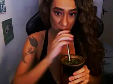 Snapshot of gauchinhaG chatting on January 2025 07:10:02 PM gauchinhaG online show from January 2025 07:10:02 PM