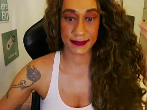 Snapshot of gauchinhaG chatting on February 2025 07:27:01 PM gauchinhaG online show from February 2025 07:27:01 PM