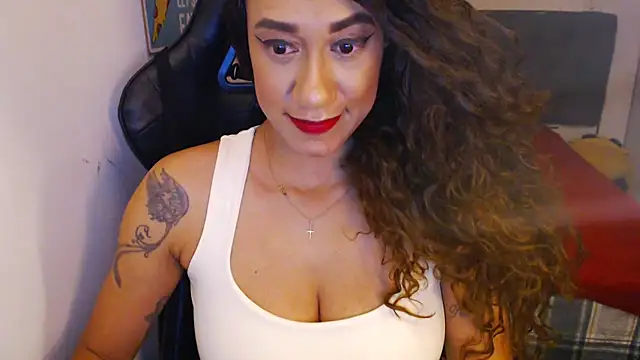 Snapshot of gauchinhaG chatting on November 2025 11:37:02 PM gauchinhaG online show from November 2025 11:37:02 PM